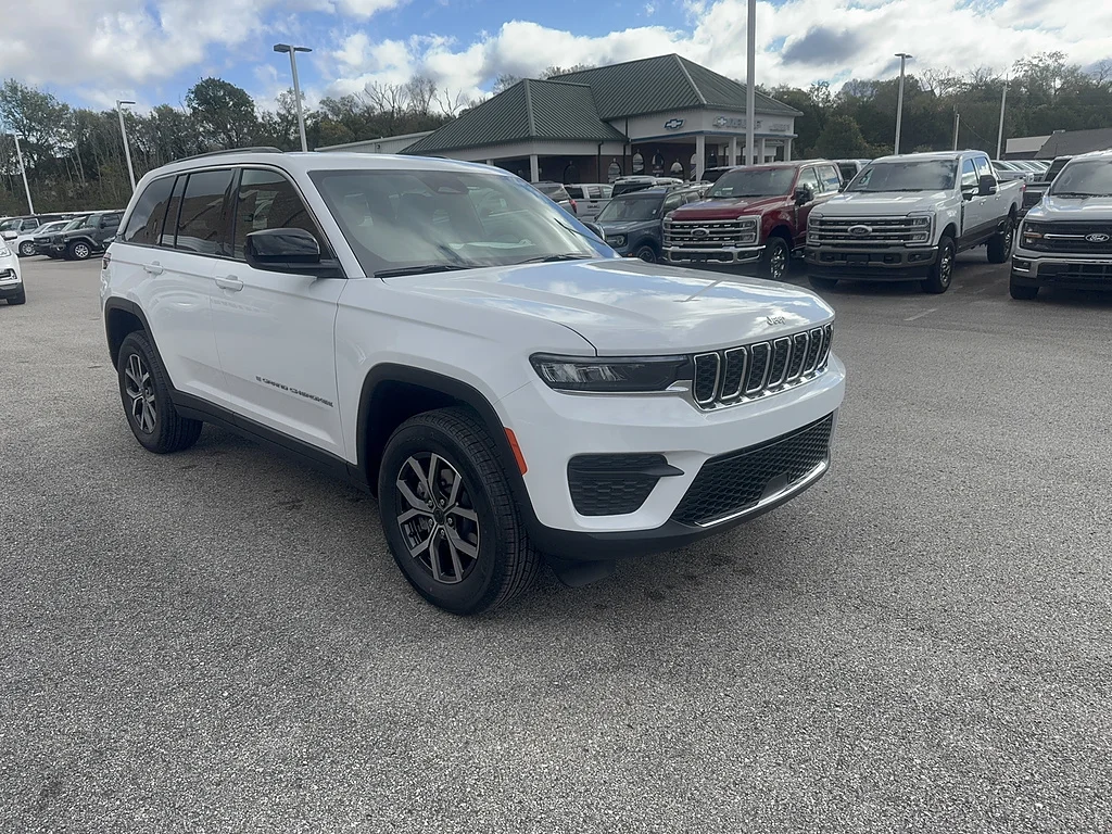 2027 Jeep Grand Cherokee