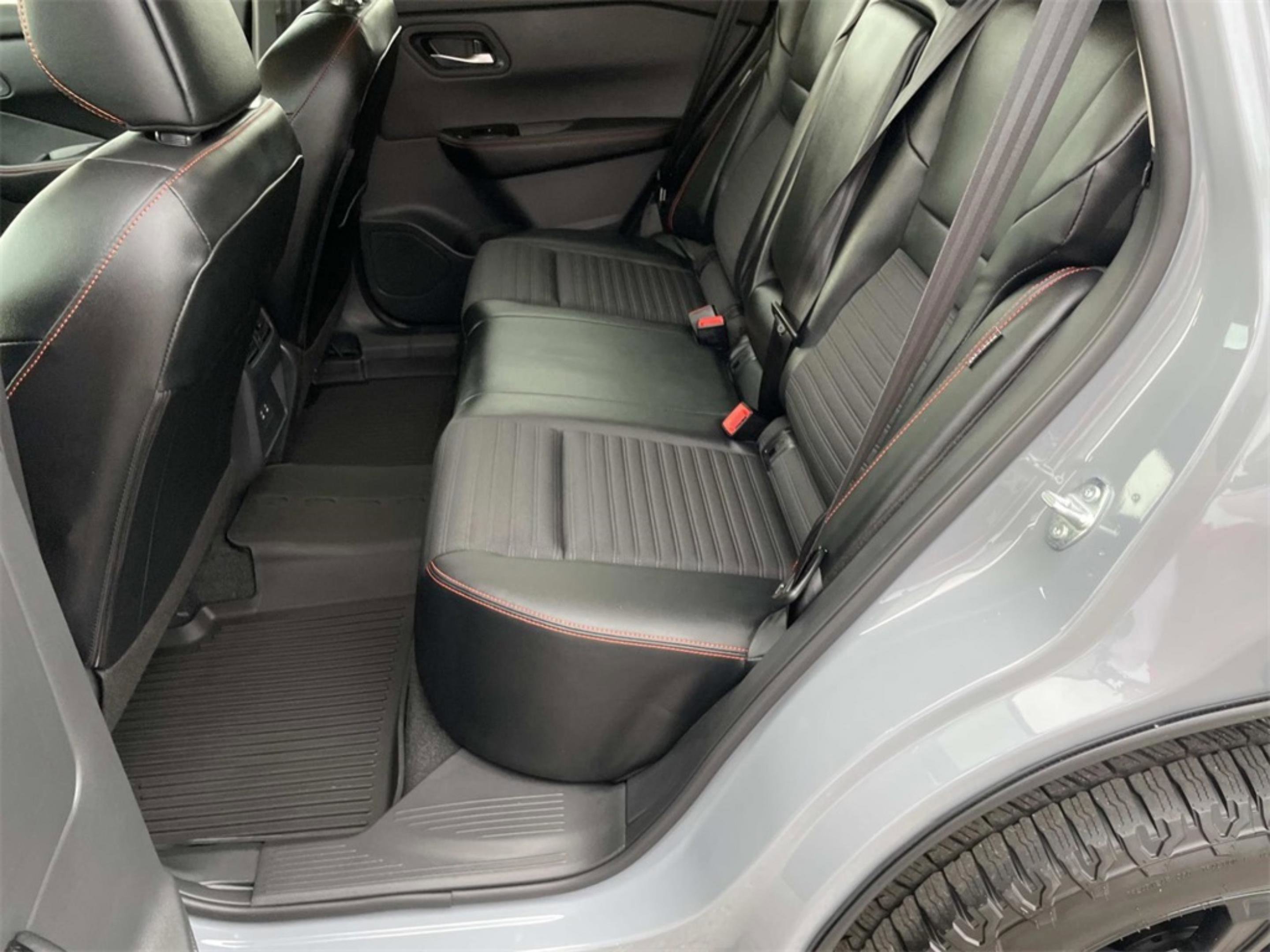 New 2026 Boulder Gray Pearl Nissan Rock Creek image 9