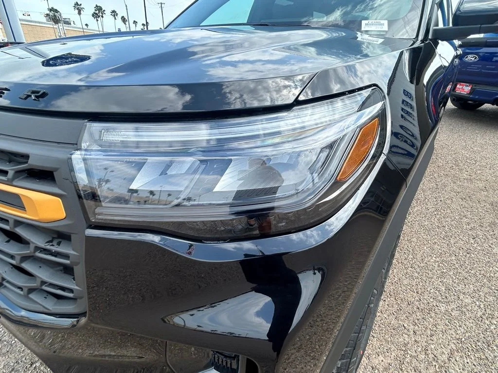 New 2026 Agate Black Metallic Ford Tremor® image 10