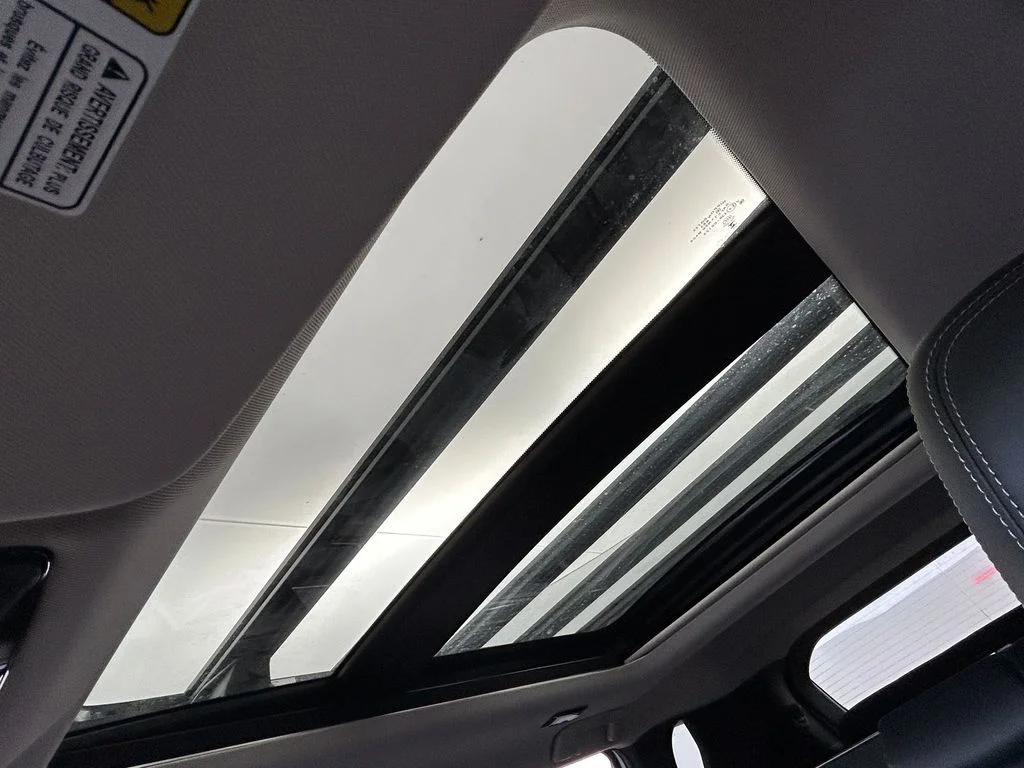 New 2026 White / Black Mitsubishi Trail Edition image 25