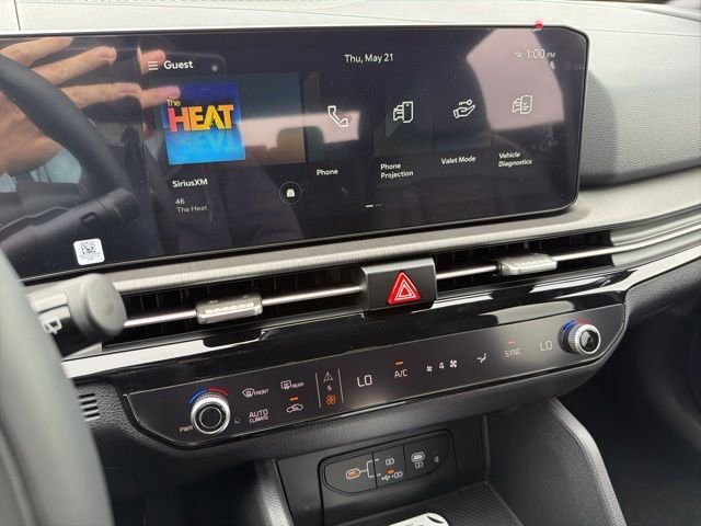 New 2026 Glacial White Pearl Kia X-Line image 16