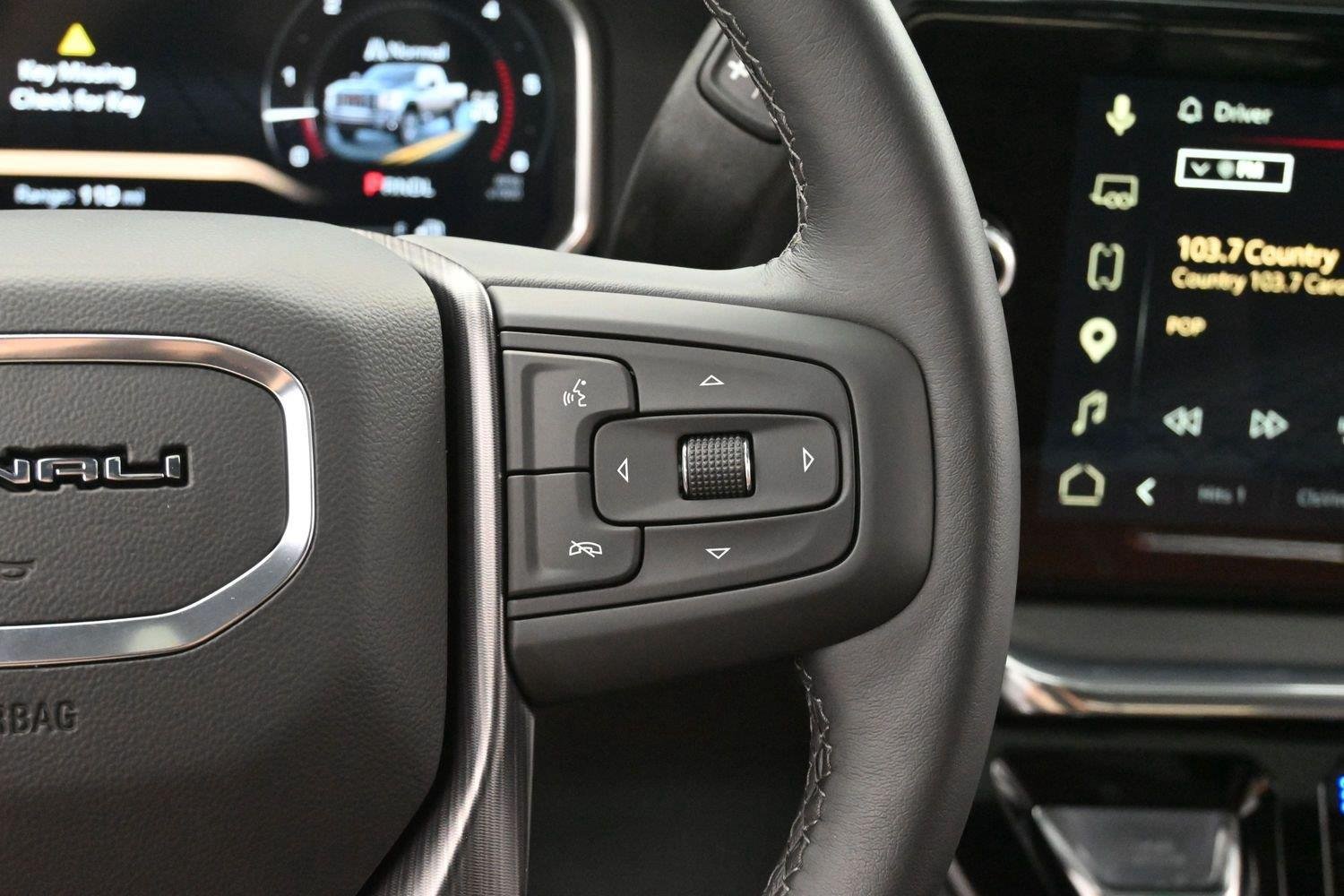 Used 2026 Glacier White Tricoat GMC Denali Ultimate image 17