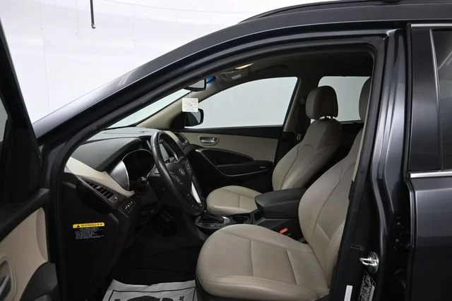 Used 2018 Platinum Graphite Hyundai 2.4L image 10