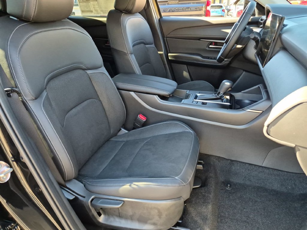 New 2026 Jet Black Mica Mazda 2.5 S Select AWD image 21