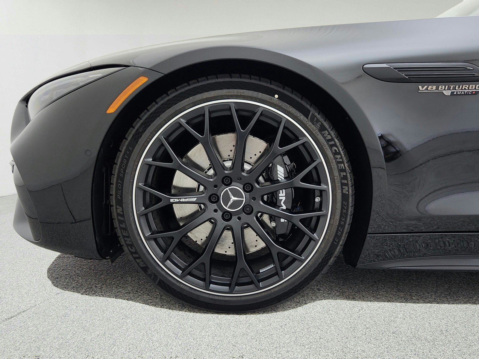 New 2027 Obsidian Black Metallic Mercedes-Benz AMG® SL 63 Roadster image 60