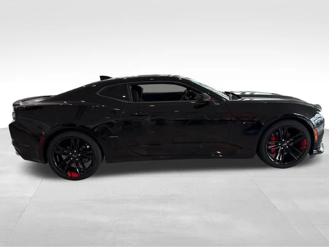 Used 2022 Black Chevrolet LT1 image 7