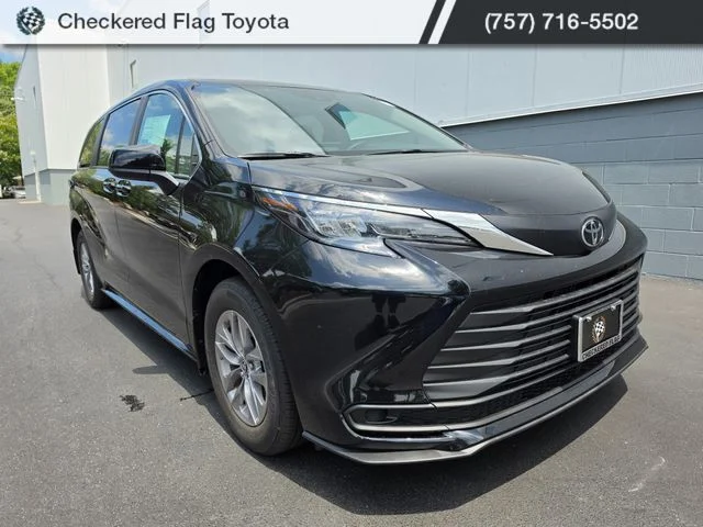 2026 Toyota Sienna LE