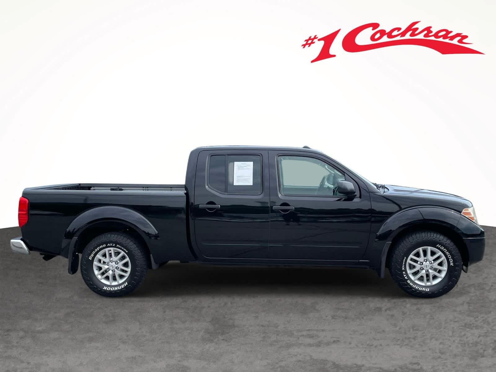 Used 2015 Super Black Nissan SV image 6