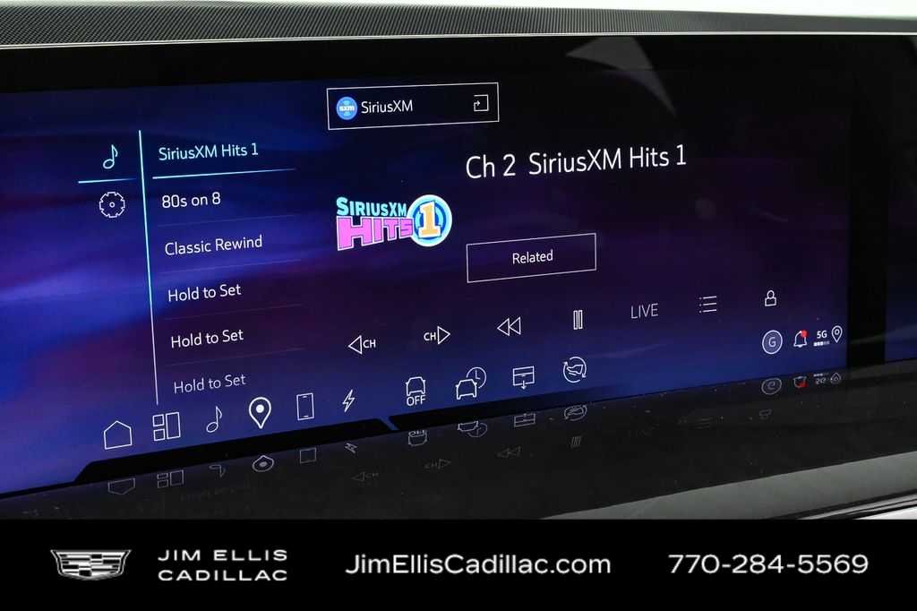 2025 Cadillac Escalade IQ Luxury 2 - Photo 16