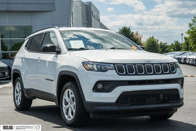 2024 Jeep Compass Latitude 4X4's photo