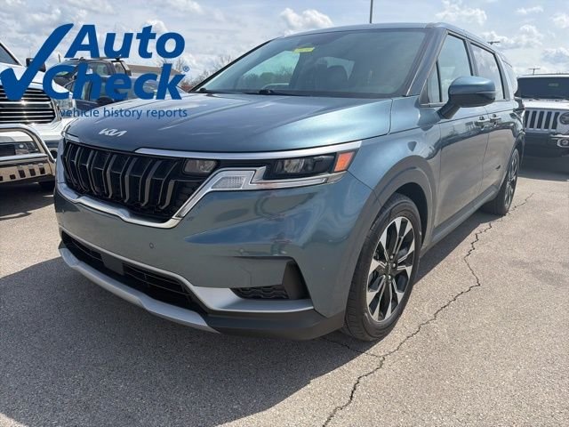 2023 Kia Sedona EX's photo