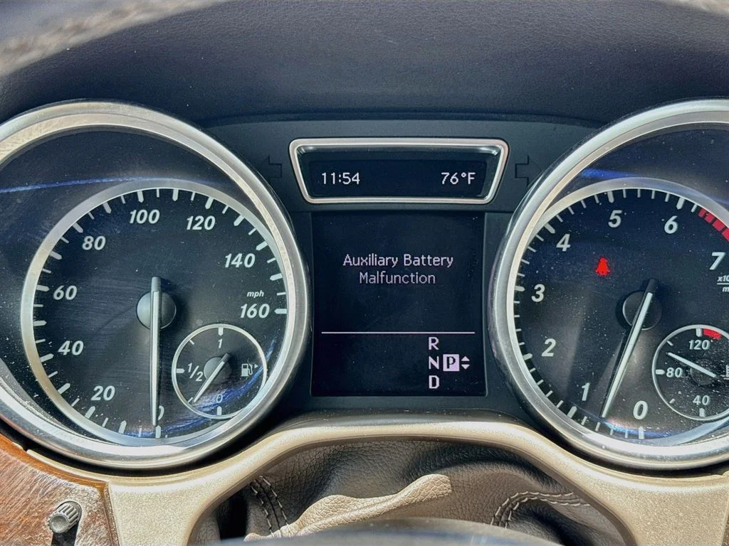 Used 2012 Black Mercedes-Benz ML 350 image 14