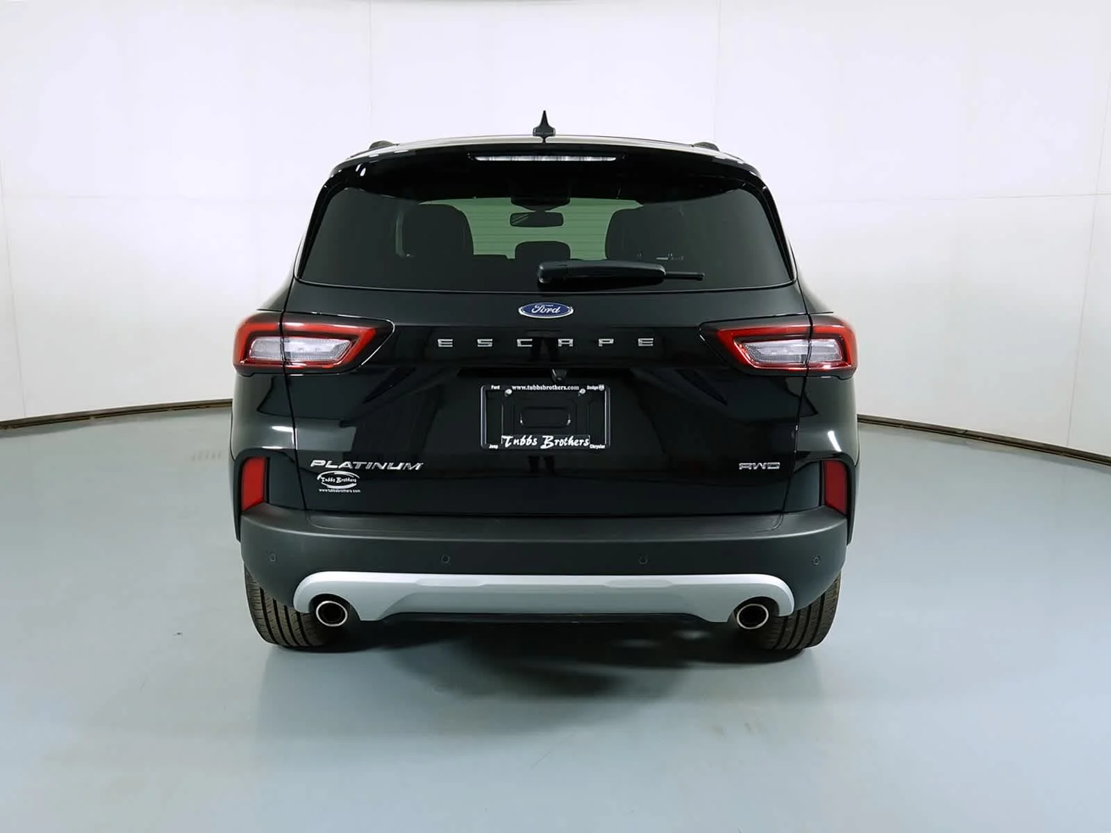 Used 2025 Agate Black Ford Platinum image 4