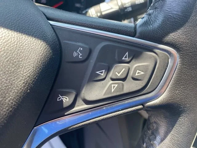 Used 2019 SILVER ICE METALLIC Chevrolet Premier image 22