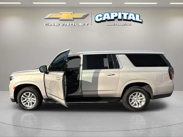 Used 2023 Beige Chevrolet LT image 3