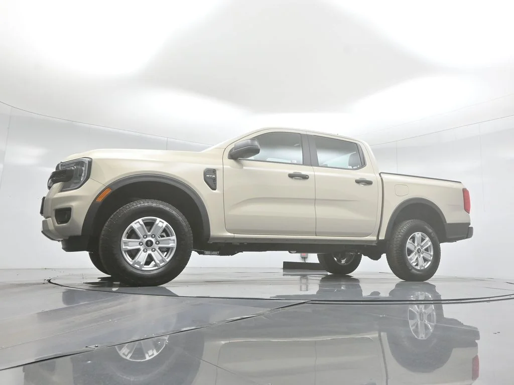 New 2025 Beige Ford XL image 7