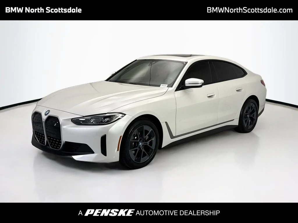 2023 BMW i4 eDrive35's photo