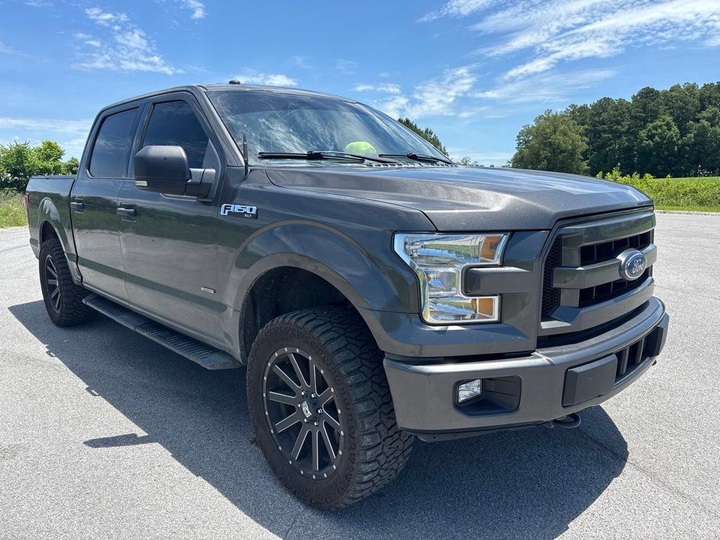 Used 2017 Magnetic Ford XLT image 10