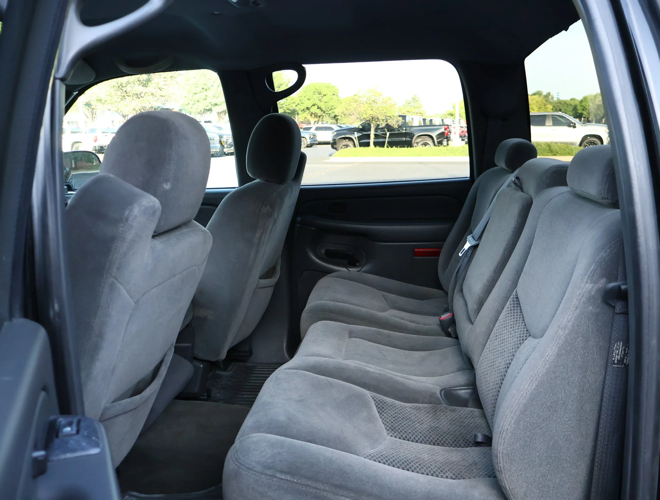 Used 2007 Black Chevrolet LS image 15