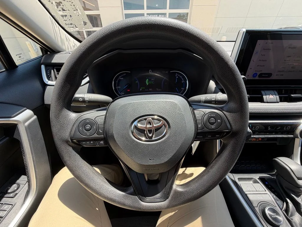 Used 2025 Gray Toyota LE image 10