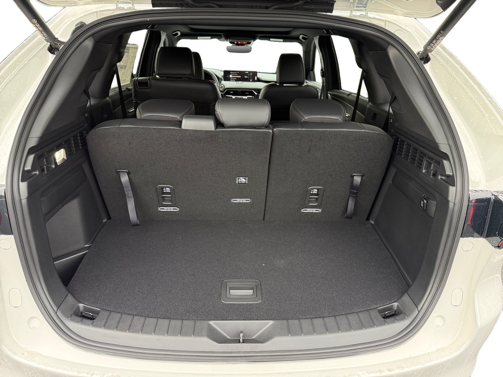 New 2026 Rhodium White Premium Mazda S Premium Sport image 17