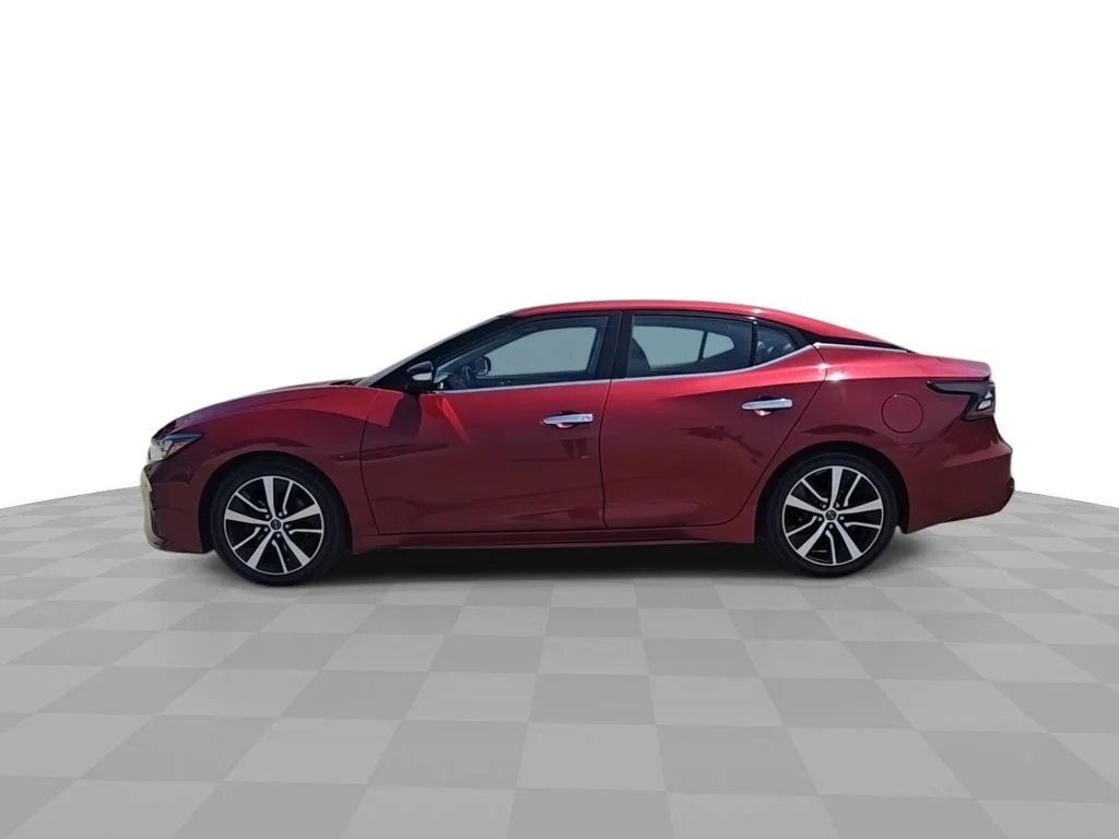 Used 2023  Nissan 3.5 SL image 5