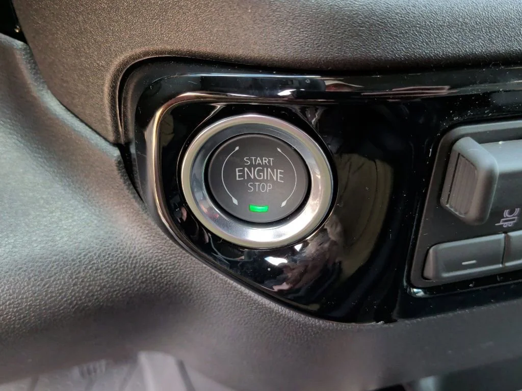 2026 Chevrolet Silverado 2500 HD ZR2 - Photo 25