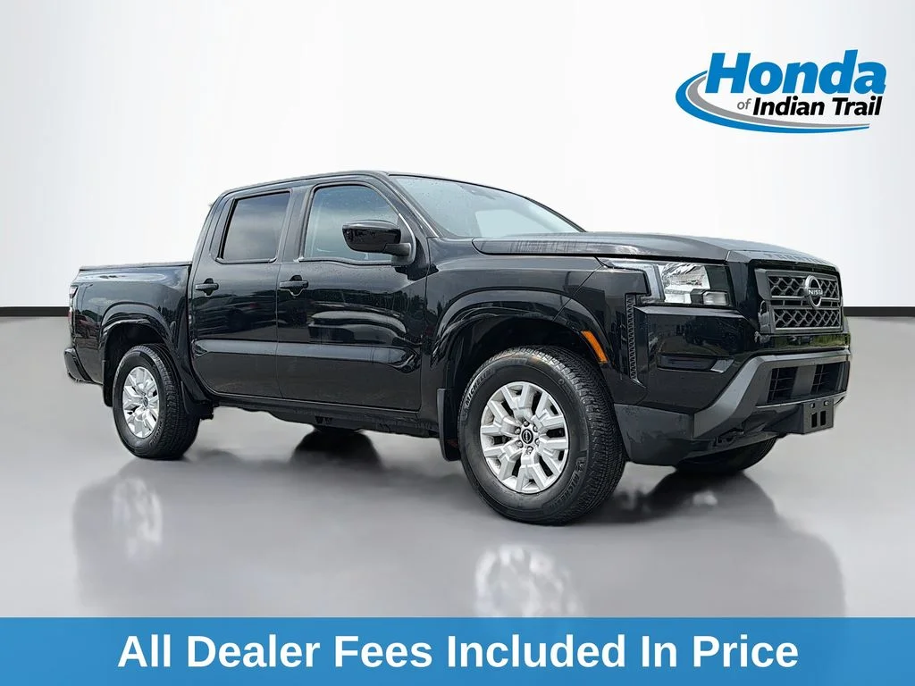 2023 Nissan Frontier SV Crew Cab 4X4 SWB's photo