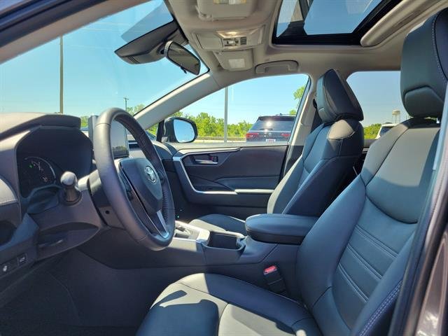 Certified Used 2024 MAGNETIC GRAY MET. Toyota  image 15