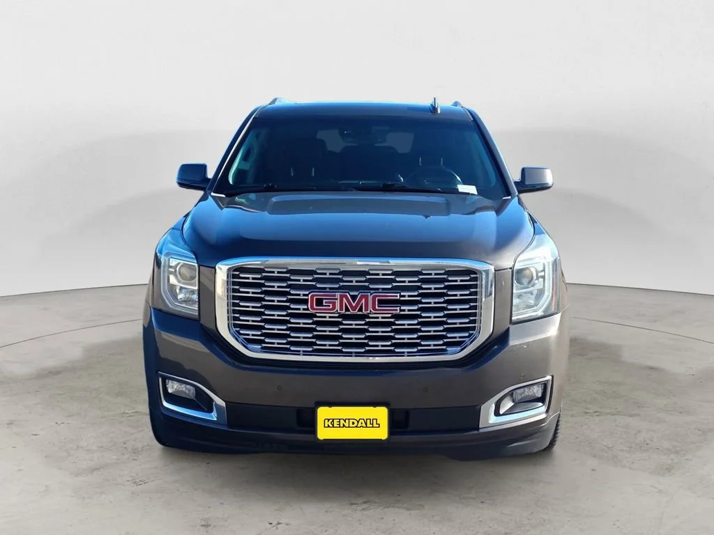Used 2019 SMOKEY QUARTZ METALLIC GMC Denali image 8