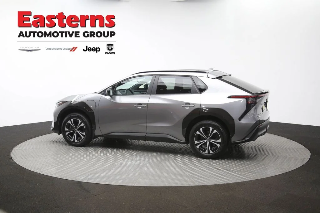Used 2023 Gray Toyota XLE image 60