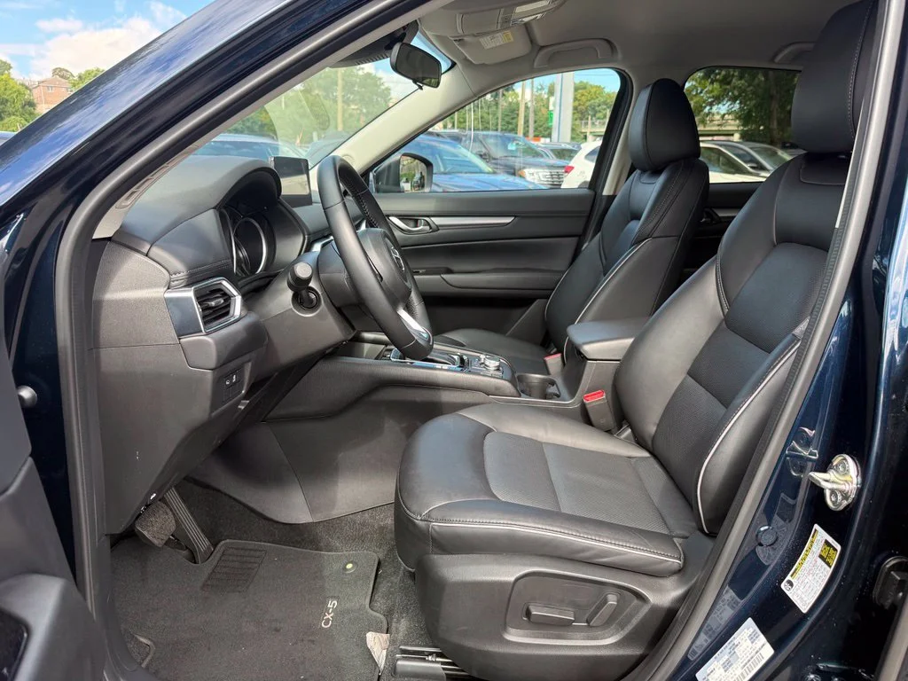 Used 2025 Deep Crystal Blue Mica Mazda 2.5 S Select Package image 23