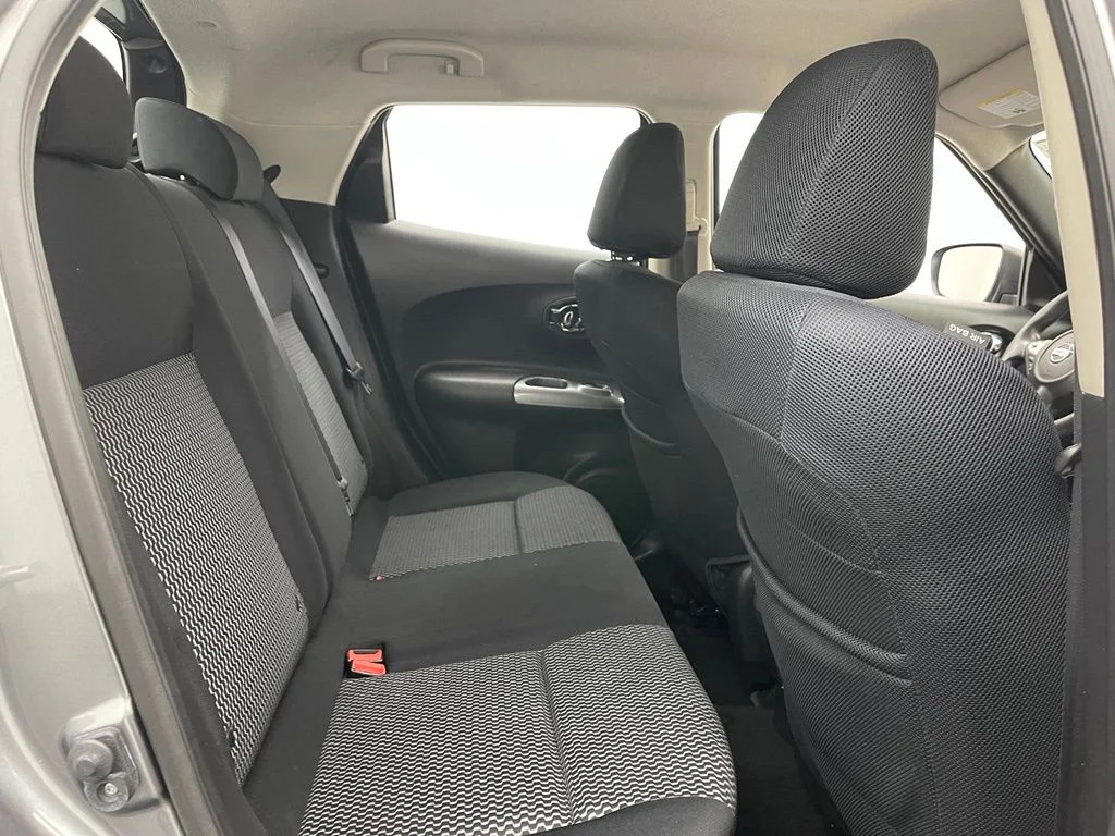 Used 2015 Gun Metallic Nissan S image 30