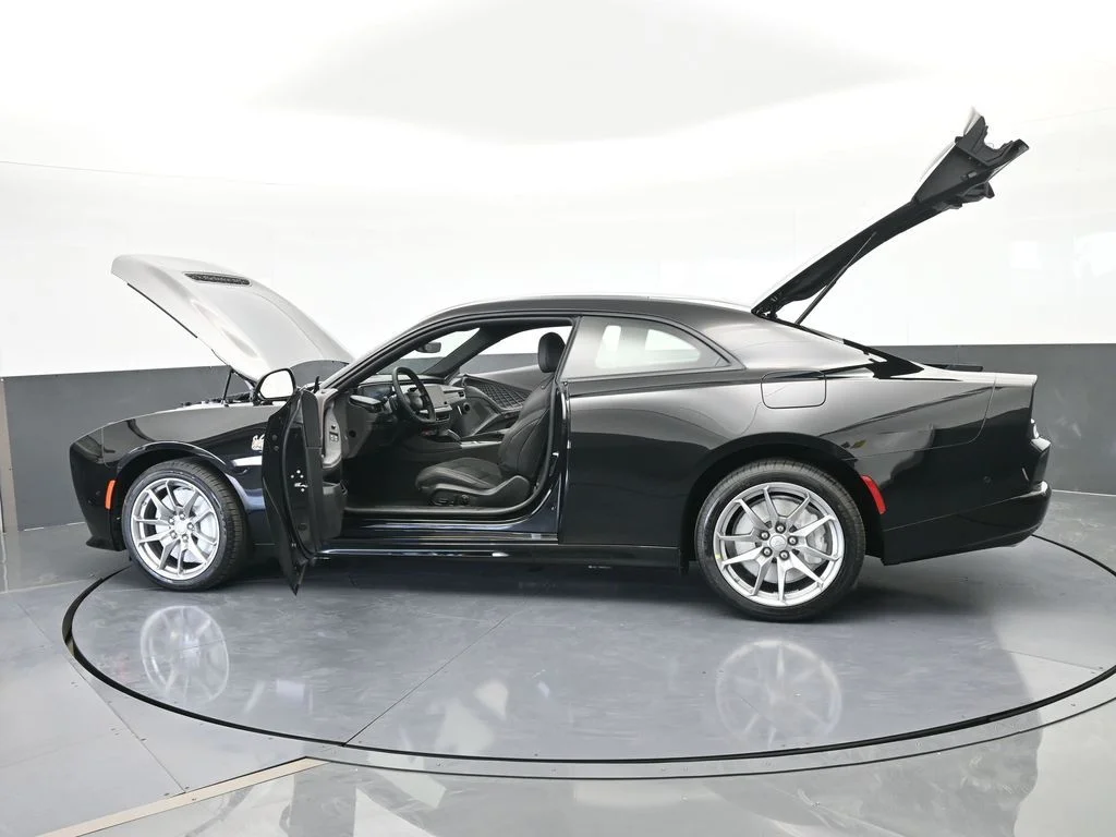 New 2026 Diamond Black Crystal Pearlcoat Dodge Scat Pack image 66