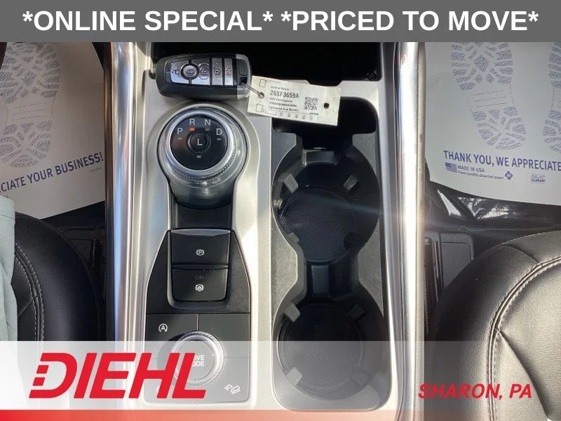 Used 2022 Gray Ford XLT image 26