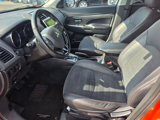 Used 2023 Orange Mitsubishi 2.0 SE image 19