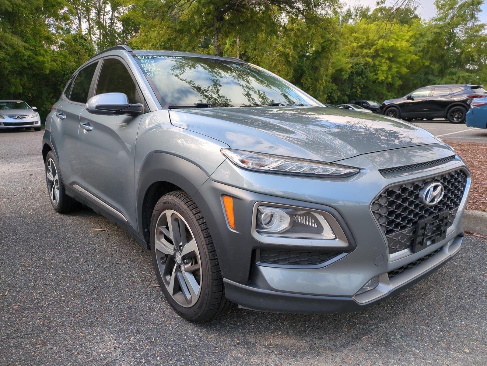 Used 2020 Sonic Silver Hyundai Limited image 2