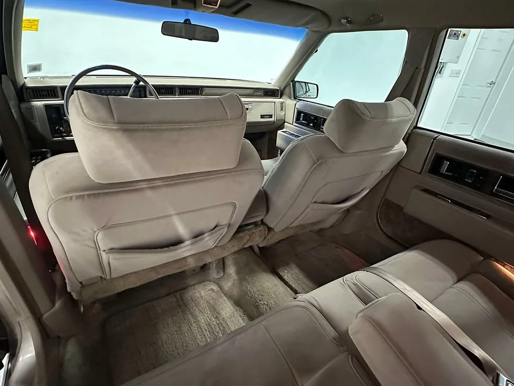 Used 1989  Cadillac NA image 56