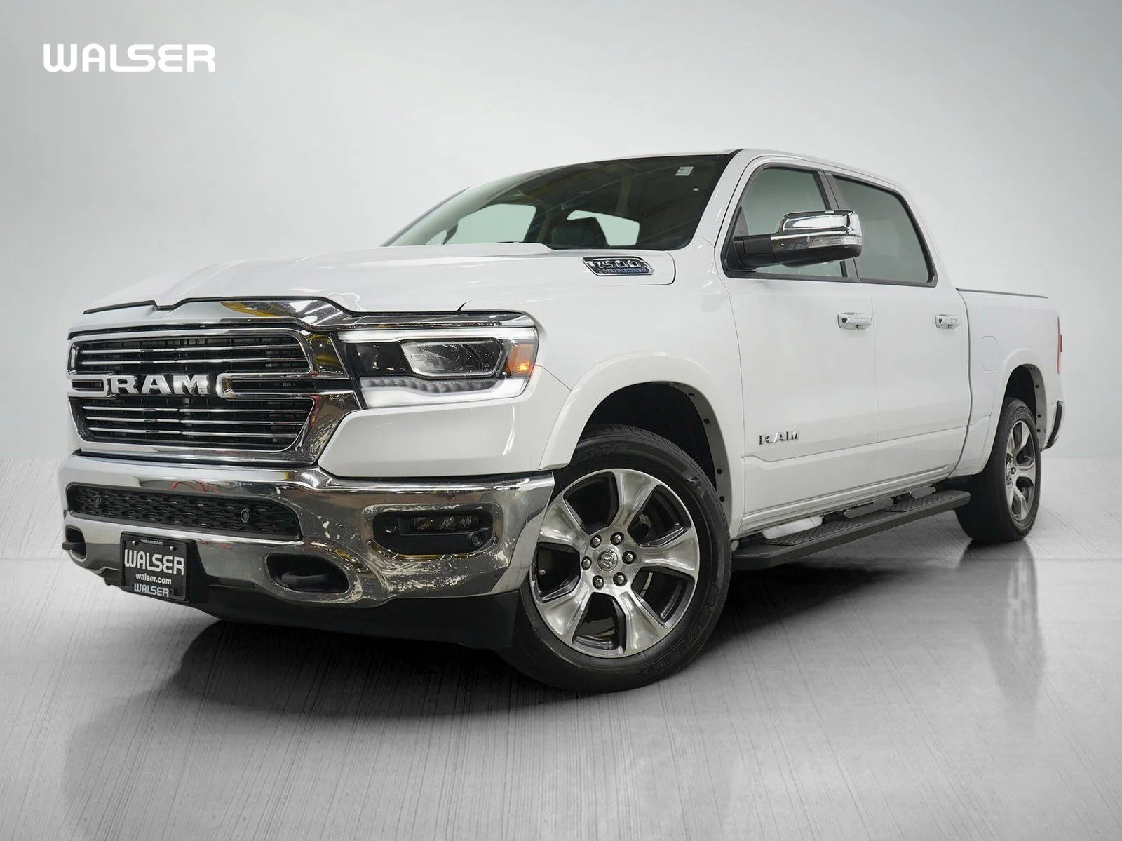 2021 RAM 1500 Laramie 4x4 Crew Cab 5'7's photo