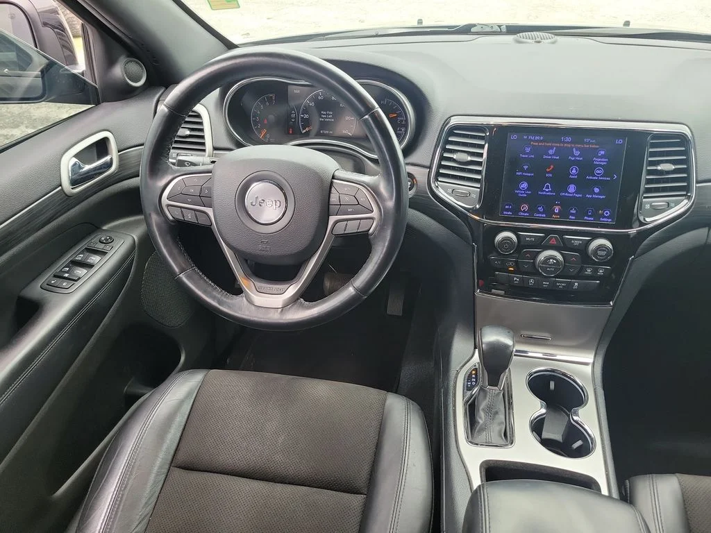 Used 2020 Black Jeep Altitude image 11