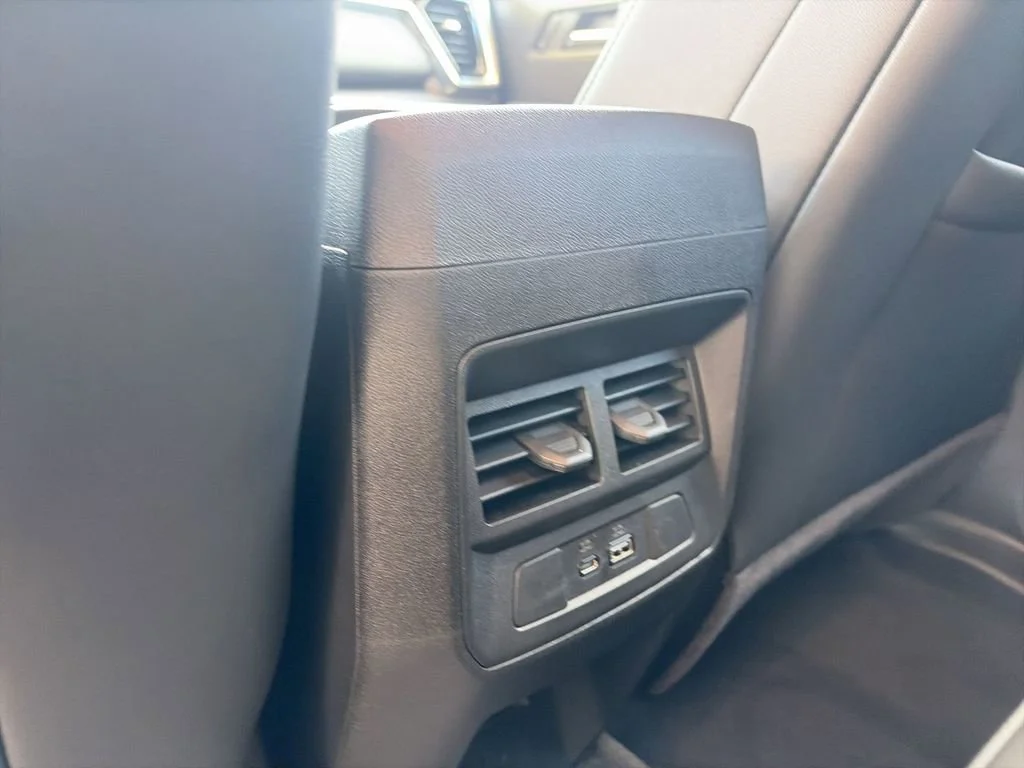 New 2026 Sterling Metallic GMC Elevation image 30