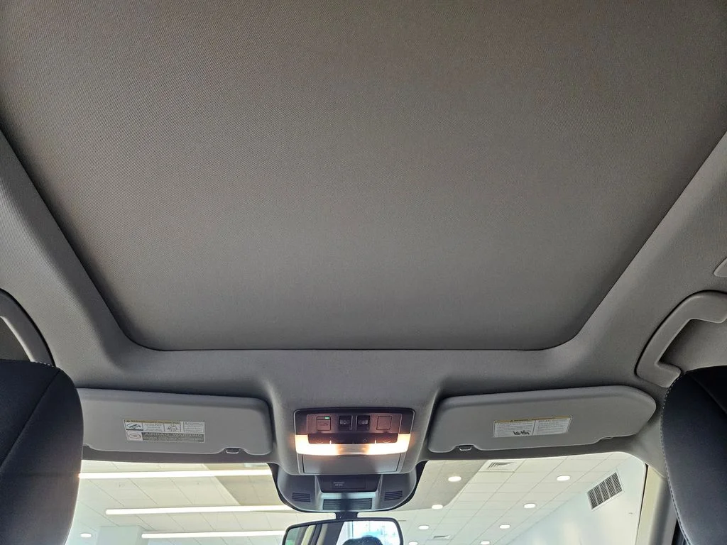 New 2026 Everest White Pearl TriCoat Nissan Platinum image 18