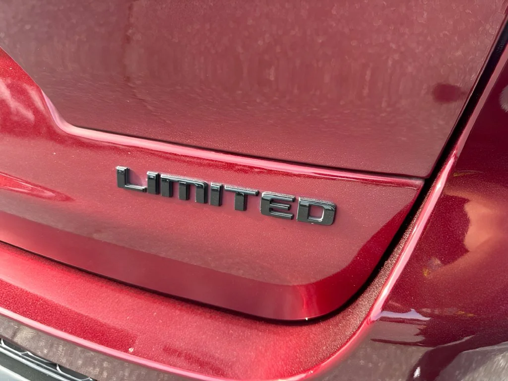 Used 2025 Red Jeep Limited image 34