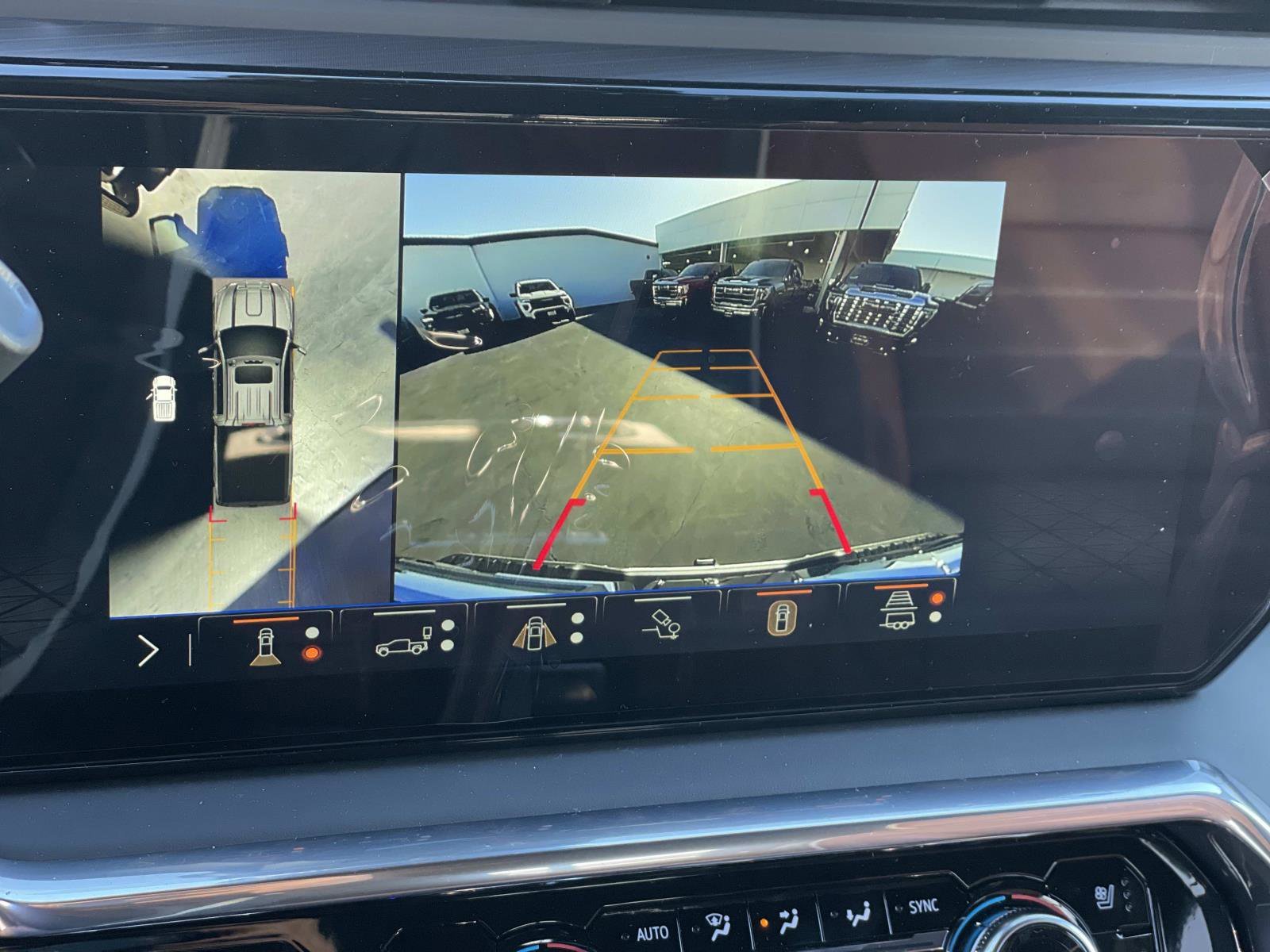 2026 GMC Sierra 2500HD Denali Ultimate - Photo 15