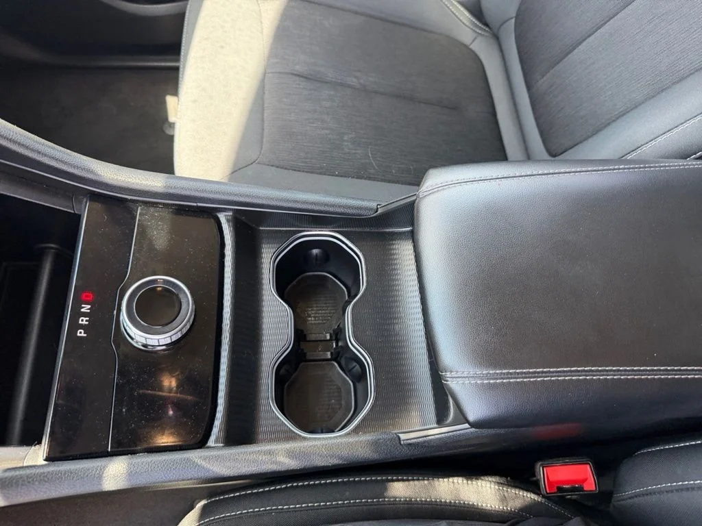 Used 2023 White Jeep Laredo image 14