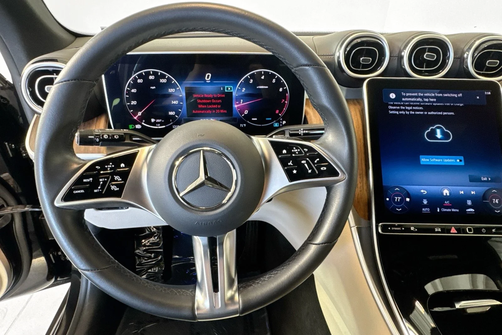 Used 2024 Black Mercedes-Benz GLC 300 image 11
