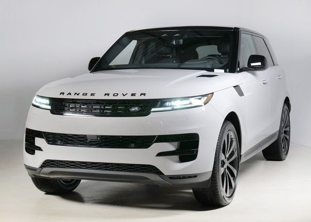 2026 Land Rover Range Rover Sport SE
