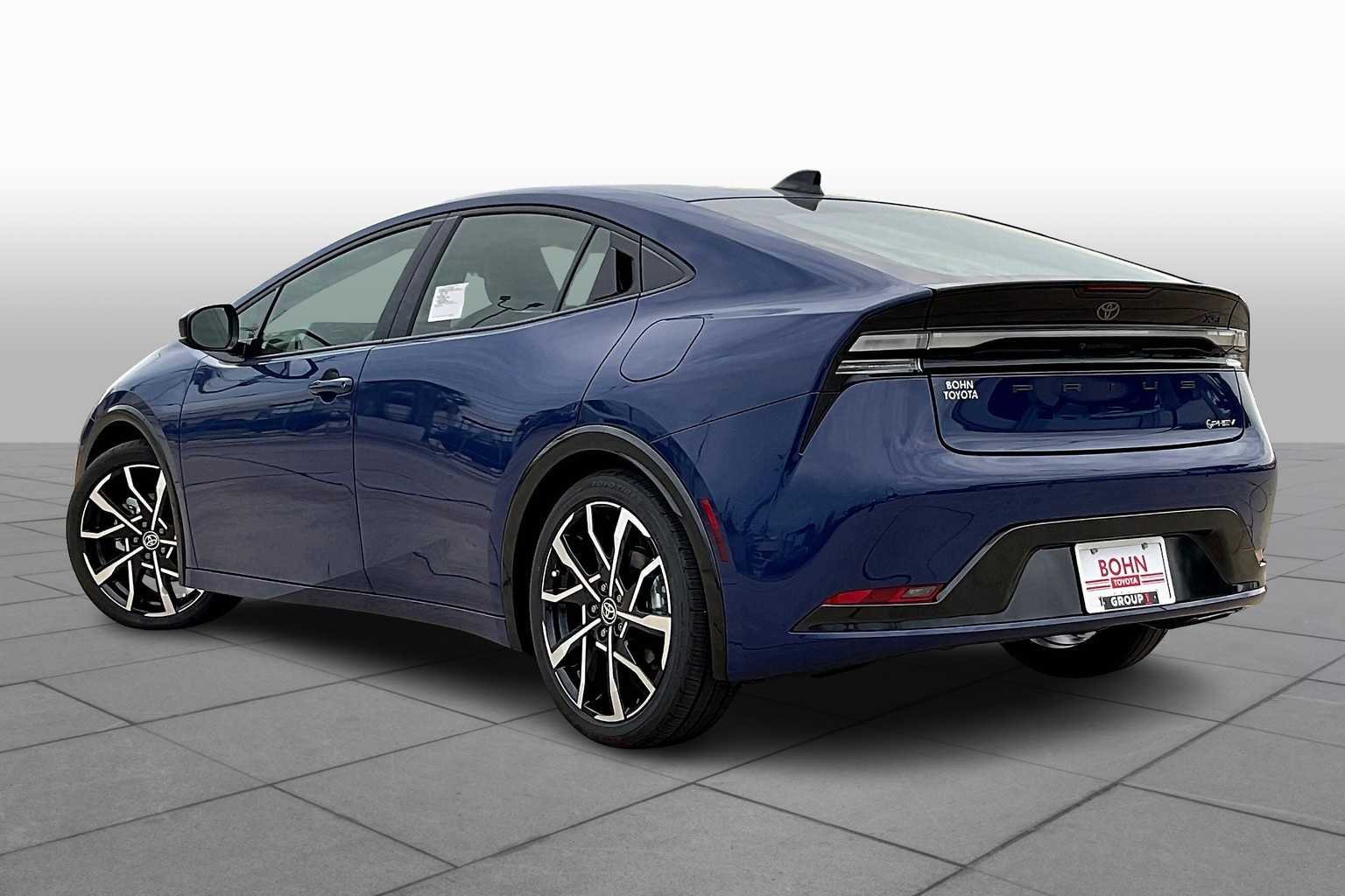 New 2026 Reservoir Blue Toyota XSE image 14
