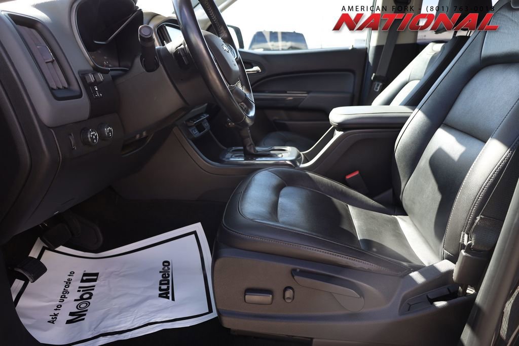 Used 2018 Black Chevrolet 4WD Z71 image 11