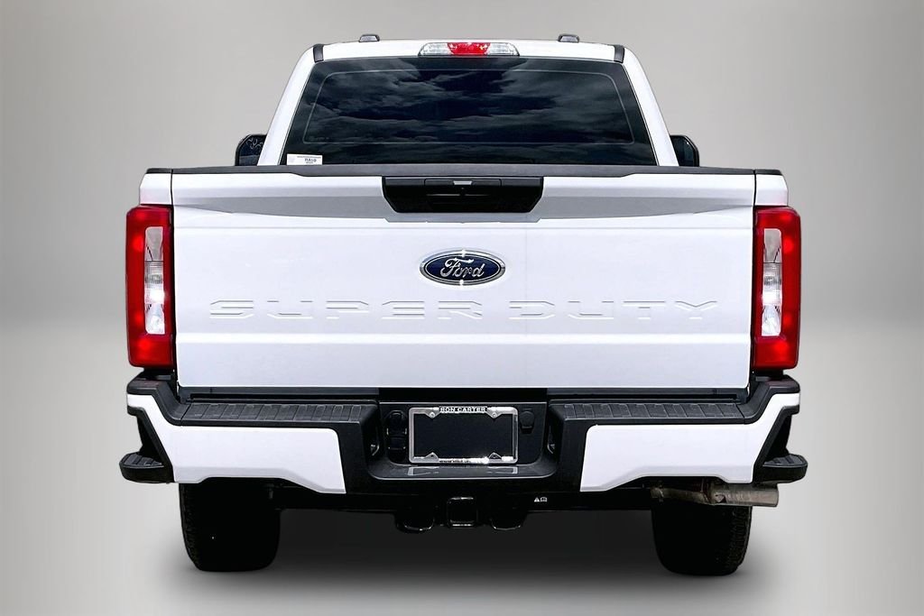 New 2026 Ford Super Duty F-250 XL 4D Crew Cab